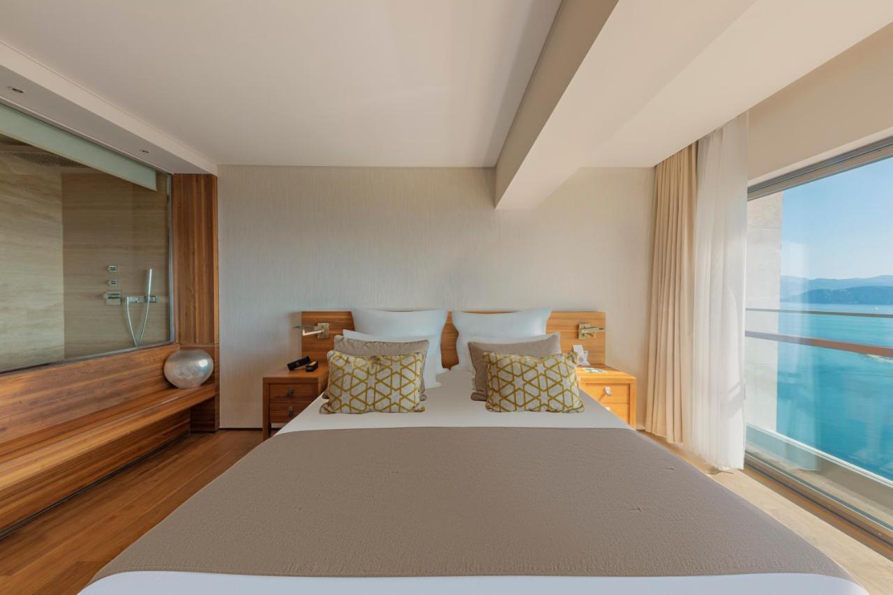 Classic Room with Sea View
