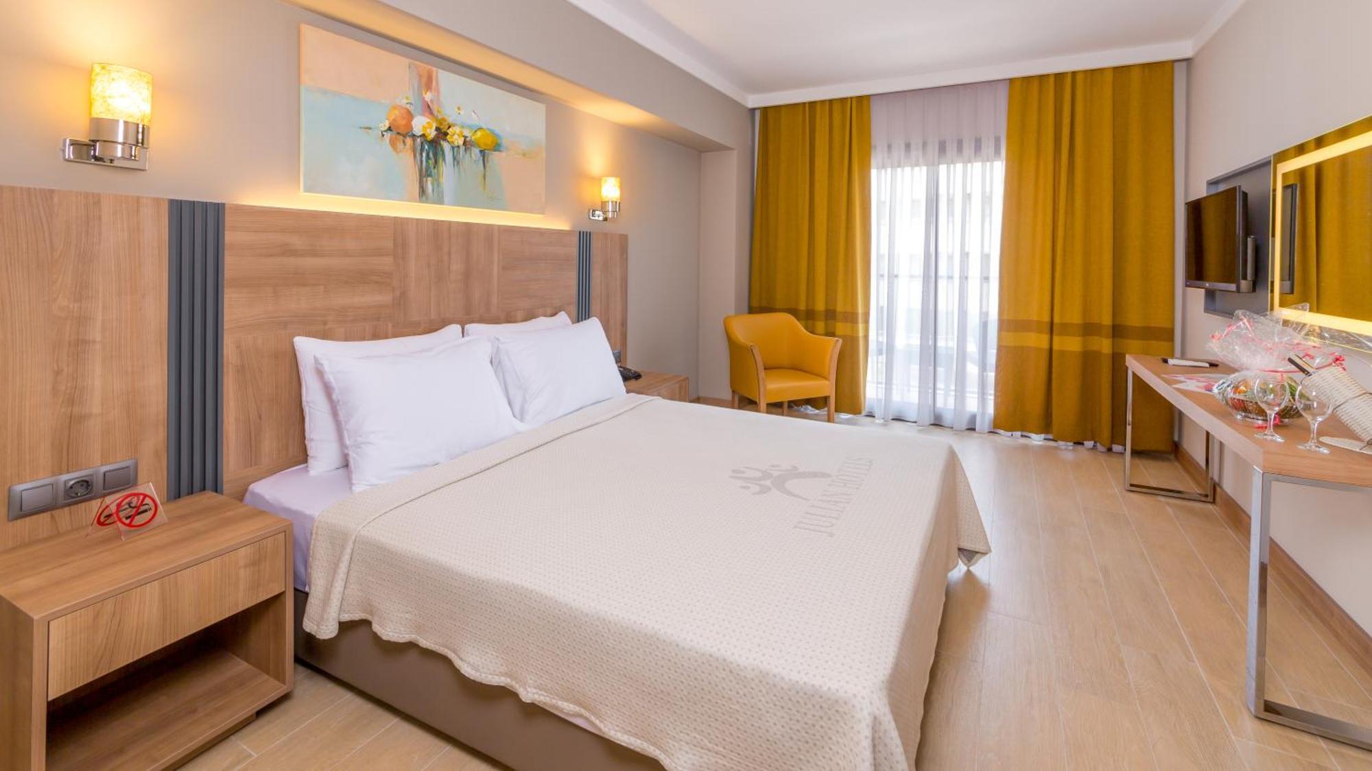 Classic Triple Room,1576683008:JPEG